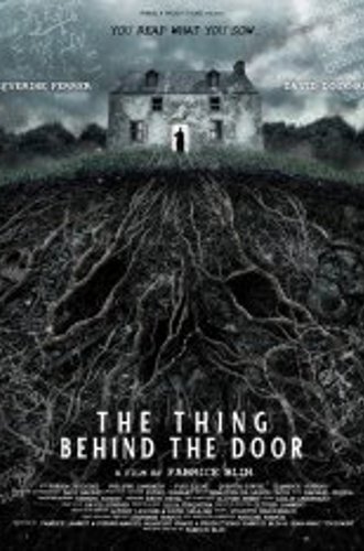 Нечто за дверью / The Thing Behind the Door / La Chose derrière la porte (2023) WEB-DLRip